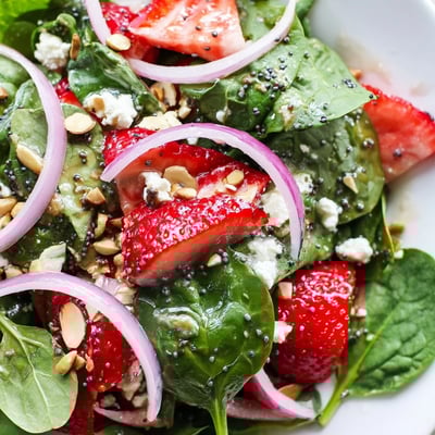 Strawberry Spinach Balsamic Poppy Seed
